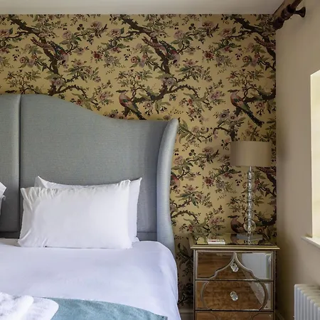 Wisteria In The Heart Of * Helmsley