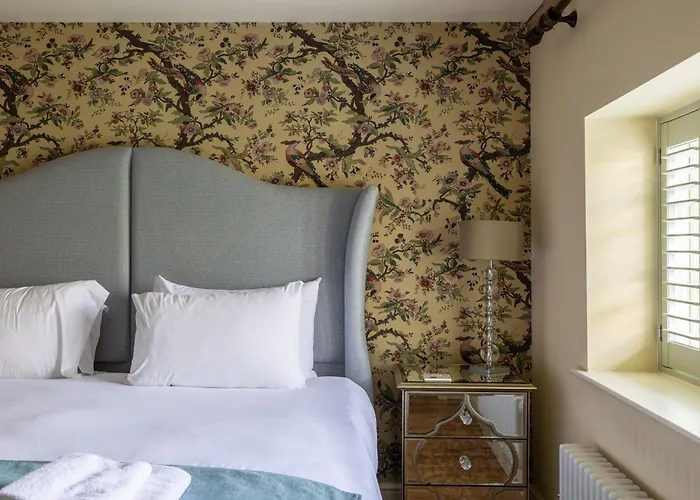 Wisteria In The Heart Of * Helmsley